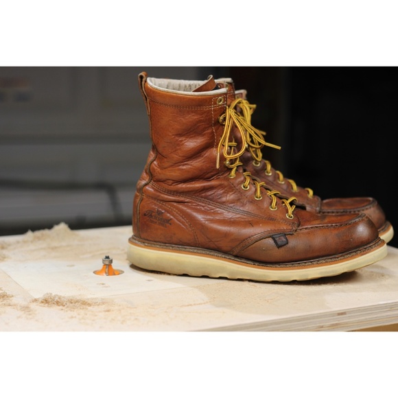 thorogood 8 steel toe boots